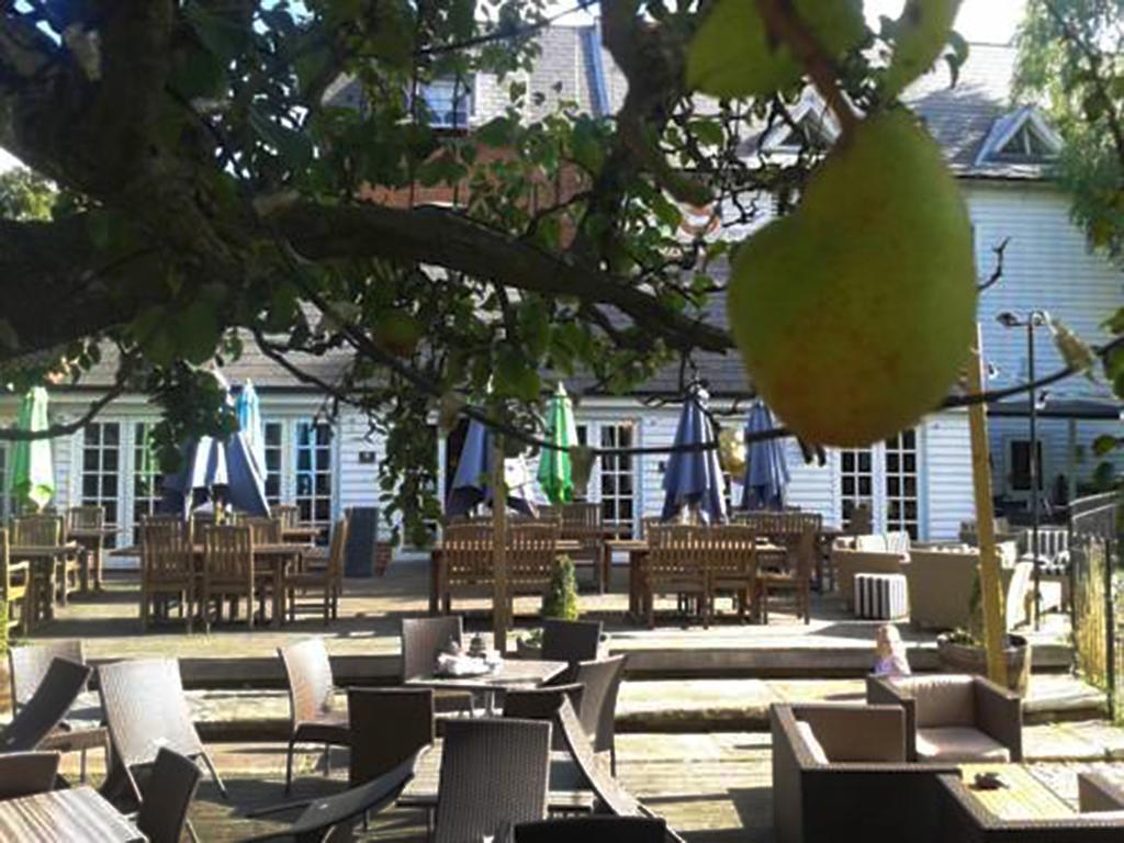 The Riverside Inn Chelmsford Zewnętrze zdjęcie